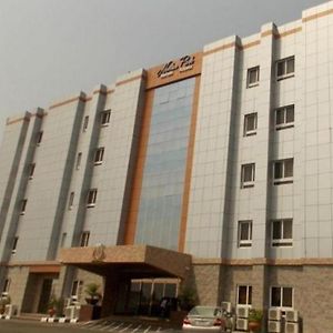 Newton Hotels Limited